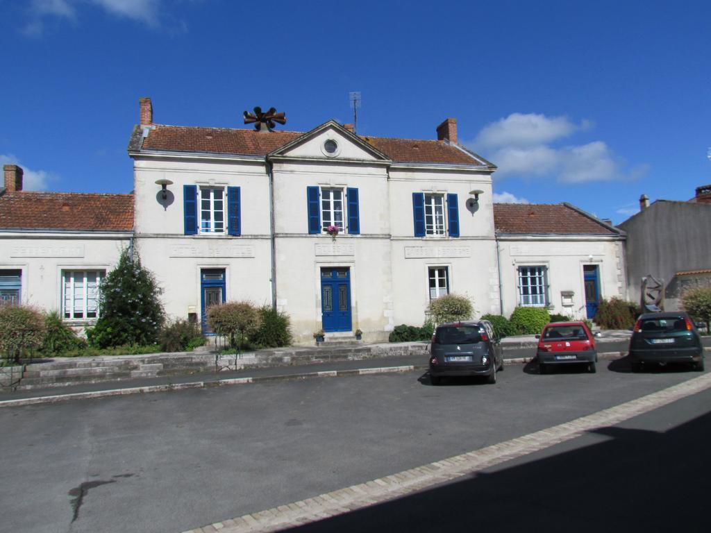 L'Ancien Hotel De Ville Foussais Eksteriør bilde